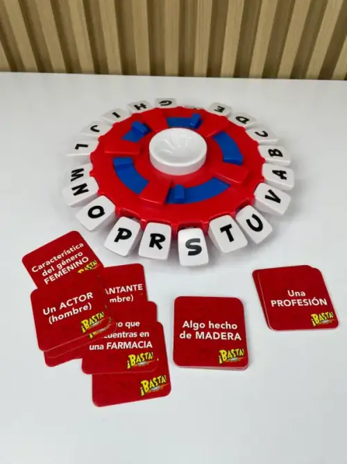 Componentes del Juego Basta